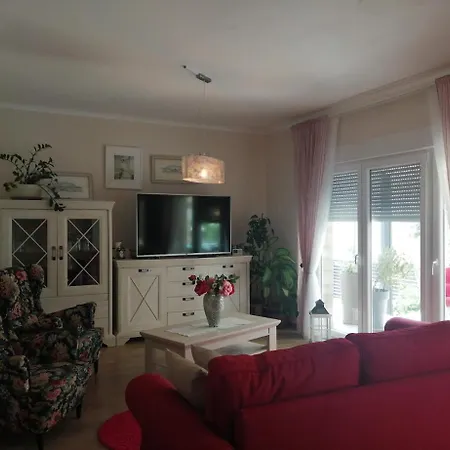 Villa Slavica, Prizemlje Objekta *