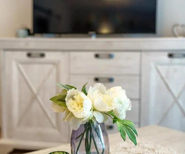 Slavica, Prizemlje Objekta *